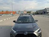 Toyota RAV4 2022 года за 18 550 000 тг. в Алматы