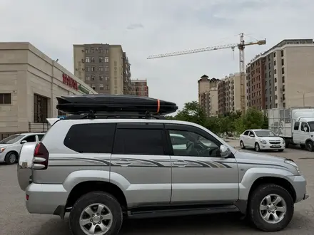 Toyota Land Cruiser Prado 2004 года за 11 000 000 тг. в Актау – фото 2