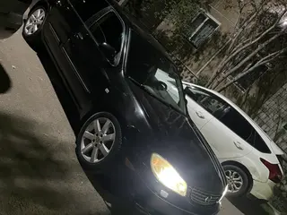 Nissan Maxima