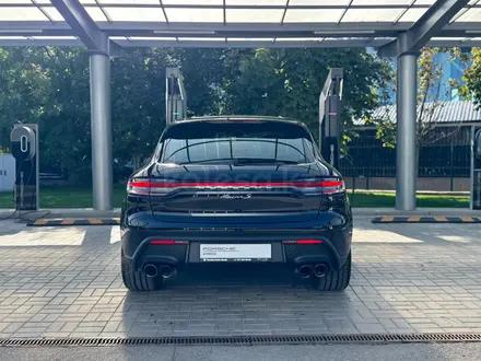Porsche Macan 2025 года за 58 500 000 тг. в Алматы – фото 4