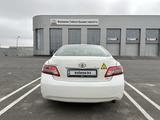 Toyota Camry 2011 года за 7 500 000 тг. в Жанаозен – фото 3