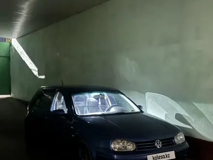 Volkswagen Golf 2000 года за 2 900 000 тг. в Шымкент – фото 3