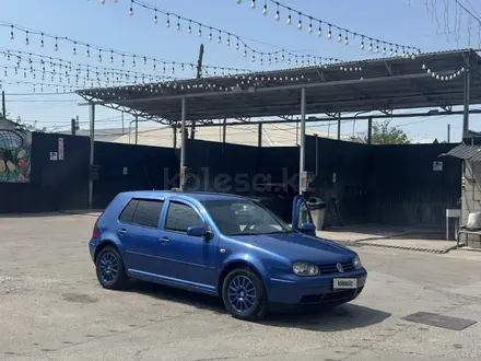 Volkswagen Golf 2000 года за 2 900 000 тг. в Шымкент