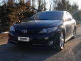 Toyota Camry 2014 года за 6 500 000 тг. в Атырау