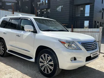 Lexus LX 570 2011 года за 19 000 000 тг. в Актау