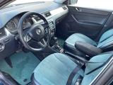 Skoda Rapid 2017 годаүшін2 900 000 тг. в Уральск – фото 3