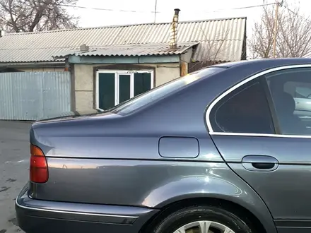 BMW 528 1998 года за 3 650 000 тг. в Алматы – фото 13