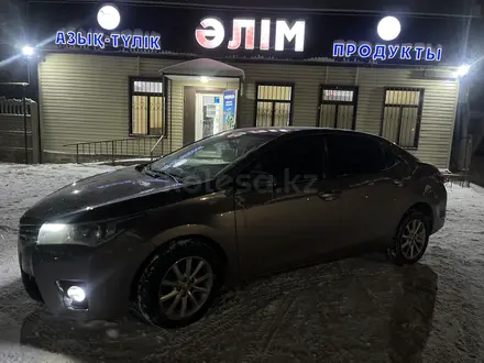 Toyota Corolla 2015 года за 7 500 000 тг. в Актобе – фото 2