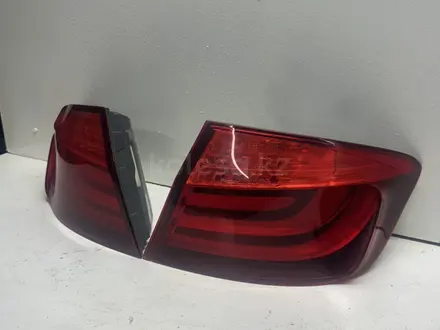 Задние фонари BMW F10 5 серии до рестайлинга (комплект левый + правый) за 50 000 тг. в Алматы – фото 2