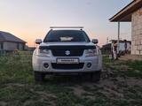 Suzuki Grand Vitara 2006 годаүшін5 300 000 тг. в Астана – фото 2