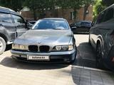BMW 523 1996 года за 2 331 000 тг. в Караганда