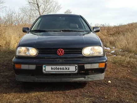 Volkswagen Golf 1995 года за 1 600 000 тг. в Кокшетау – фото 2