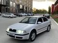 Skoda Octavia 2005 года за 3 000 000 тг. в Актобе – фото 2