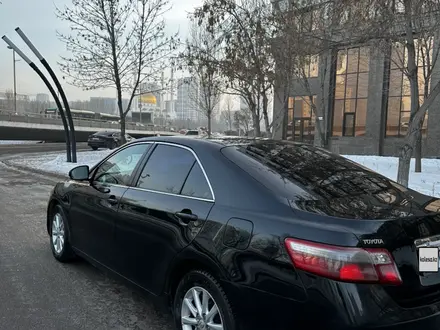 Toyota Camry 2010 года за 7 800 000 тг. в Астана – фото 3