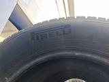 Pirelli 235/65 R18 — Свежая зимняя резина (липучка), 2023 год за 140 000 тг. в Алматы – фото 3