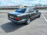 Mercedes-Benz E 230 1992 года за 1 300 000 тг. в Караганда – фото 5