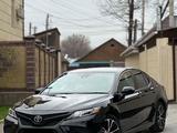 Toyota Camry 2019 года за 5 700 000 тг. в Караганда – фото 2