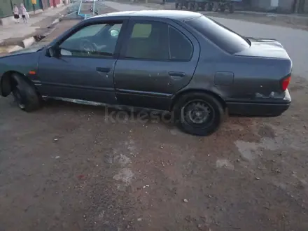 Nissan Primera 1992 года за 300 000 тг. в Шардара – фото 5