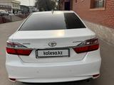 Toyota Camry 2015 года за 11 600 000 тг. в Алматы – фото 4