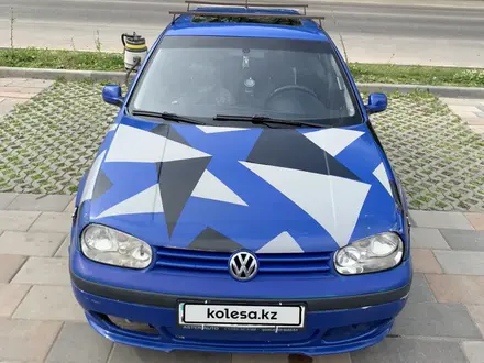 Volkswagen Golf 1998 года за 1 850 000 тг. в Алматы