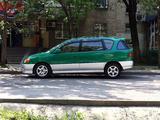 Toyota Ipsum 1996 годаүшін3 000 000 тг. в Алматы – фото 2