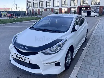 Hyundai Elantra 2014 года за 5 500 000 тг. в Астана – фото 3