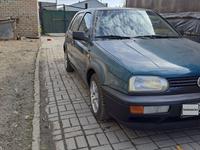 Volkswagen Golf 1993 годаfor1 500 000 тг. в Астана