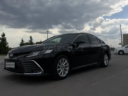 Toyota Camry 2023 года за 15 000 000 тг. в Костанай – фото 3