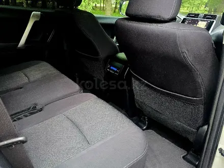 Toyota Land Cruiser Prado 2018 года за 20 300 000 тг. в Алматы – фото 20