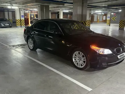 BMW 530 2005 года за 5 300 000 тг. в Астана – фото 3