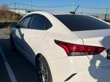 Hyundai Accent 2021 года за 5 600 000 тг. в Костанай – фото 3