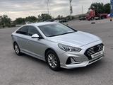 Hyundai Sonata 2018 годаfor7 300 000 тг. в Алматы – фото 5