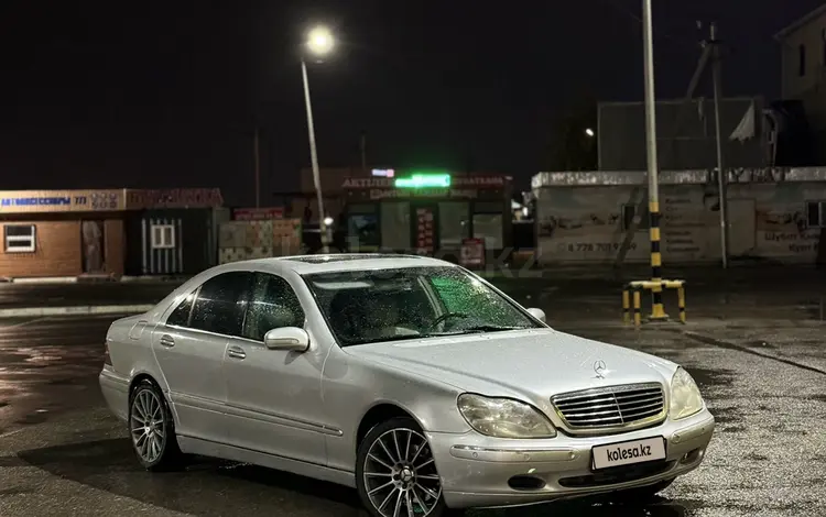 Mercedes-Benz S 320 2000 годаүшін3 800 000 тг. в Актау