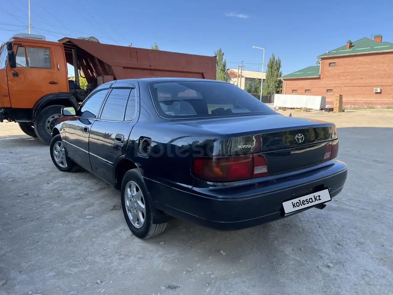 Toyota Camry, 1995