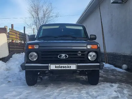 ВАЗ (Lada) Lada 2121 2018 года за 3 500 000 тг. в Атырау – фото 2