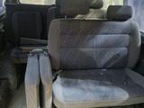 SsangYong Istana 2002 года за 700 000 тг. в Алматы – фото 4