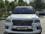 Lexus LX 570 2013 года за 28 000 000 тг. в Жетысай