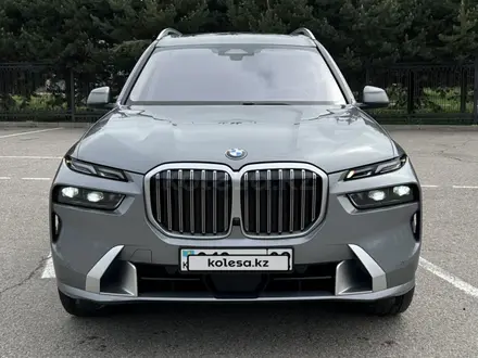 BMW X7 2025 года за 65 900 000 тг. в Алматы