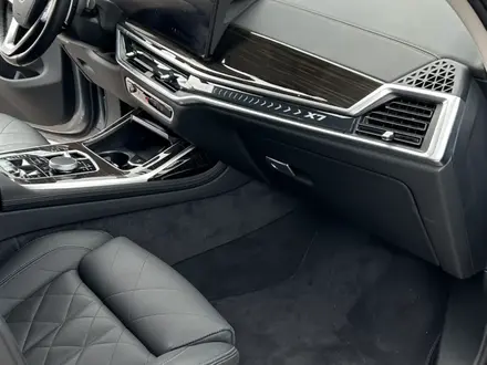 BMW X7 2025 года за 65 900 000 тг. в Алматы – фото 7