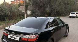 Toyota Camry 2015 годаүшін10 800 000 тг. в Уральск – фото 3