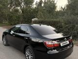 Toyota Camry 2015 годаүшін10 800 000 тг. в Уральск – фото 4