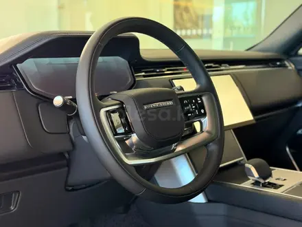 Land Rover Range Rover HSE 2026 года за 111 943 000 тг. в Астана – фото 9