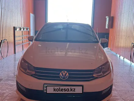 Volkswagen Polo 2019 года за 6 600 000 тг. в Атырау