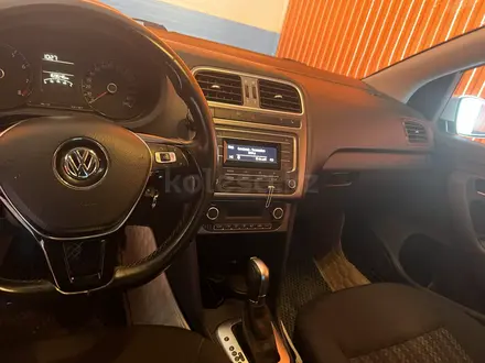Volkswagen Polo 2019 года за 6 600 000 тг. в Атырау – фото 6