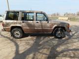 Isuzu Trooper 1990 годаүшін1 700 000 тг. в Уральск – фото 3