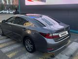 Lexus ES 300h 2016 годаүшін11 690 000 тг. в Астана – фото 5