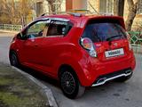 Chevrolet Spark 2010 года за 3 070 000 тг. в Шымкент – фото 2