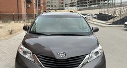 Toyota Sienna 2012 года за 11 500 000 тг. в Актау