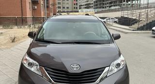 Toyota Sienna 2012 года за 11 500 000 тг. в Актау