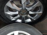 Комплект оригинальных дисков с резиной инфинити за 220 000 тг. в Караганда – фото 5